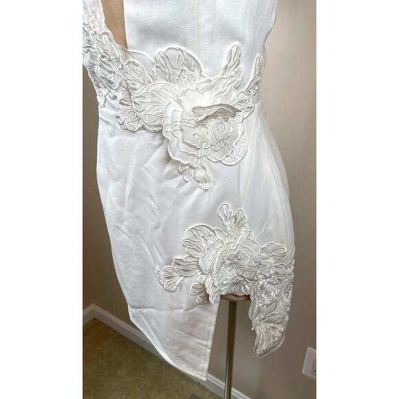 Sau Lee Fleur Floral Appliqué White Strapless Mini Dress Size 4 - Picture 7 of 10